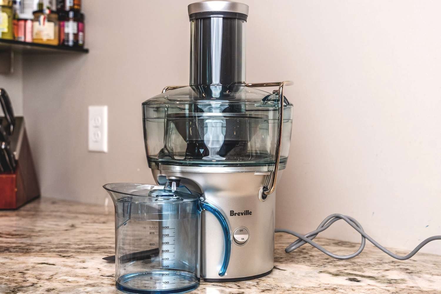 Best Cold Press Juicer Under $200: 6 Top Picks for 2027